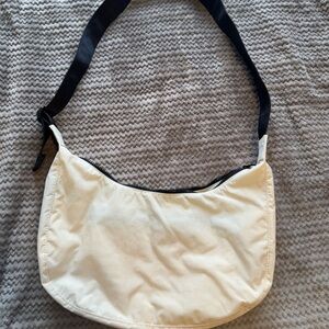 BAGGU Cream and Black Crossbody Bag